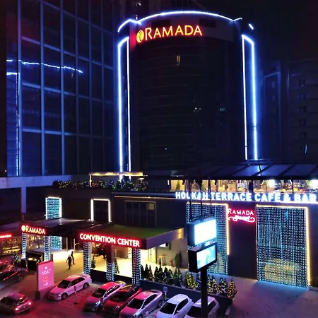 Ramada By Wyndham Nilufer Бурса