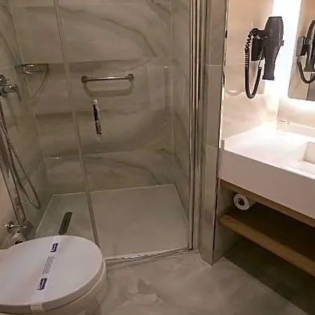 Otel Ramada By Wyndham Nilufer 4*