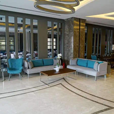 Ramada By Wyndham Nilufer 4*