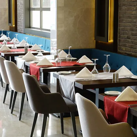 Ramada By Wyndham Nilufer 4*