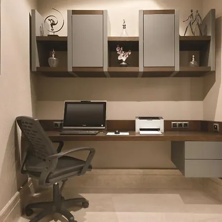 Ramada By Wyndham Nilufer Готель 4*