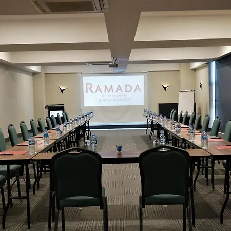 Ramada By Wyndham Nilufer فندق 4*