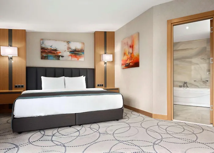 Ramada By Wyndham Nilufer