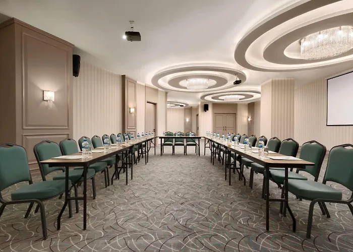 Ramada By Wyndham Nilufer 4*