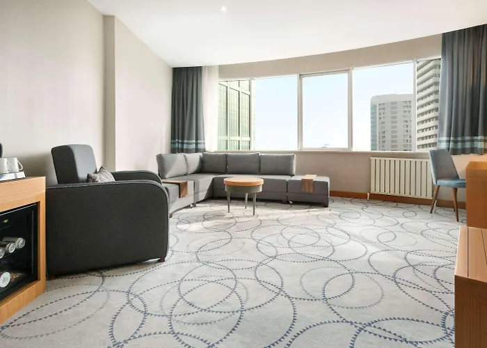 Hotel Ramada By Wyndham Nilufer 4*